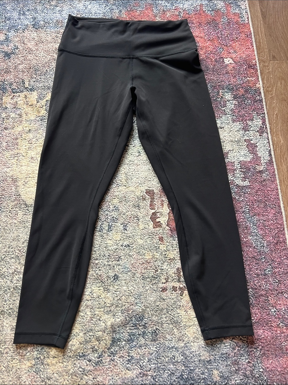 Lululemon Leggings 25 inch size 10